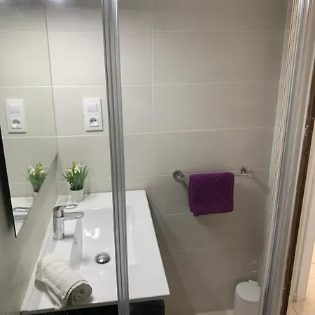 Premiere Ligne De Avec Piscine